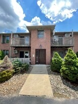 4527 South Ave, Unit 4
