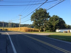 709 Hill Rd in Wernersville, PA - Building Photo - Building Photo