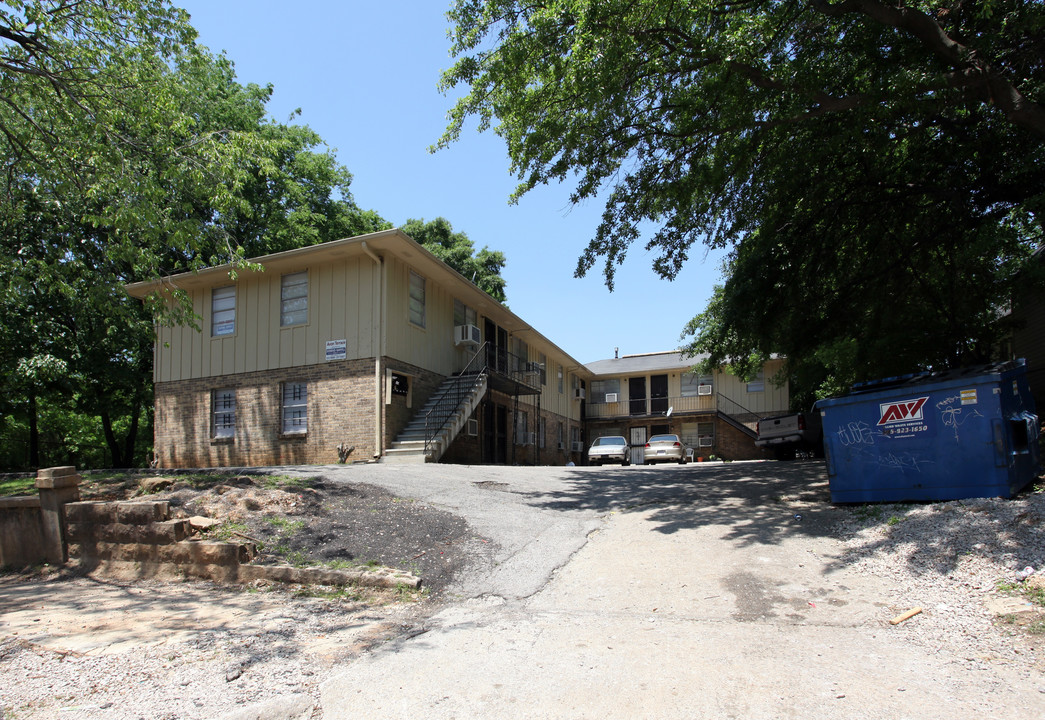 Avon Terrace in Birmingham, AL - Building Photo