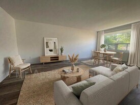 257 Torrens Ave in Toronto, ON - Building Photo
