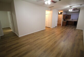 21123 Sprouse Cir in Humble, TX - Building Photo - Building Photo