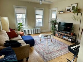 3126 N Fratney St in Milwaukee, WI - Building Photo - Building Photo