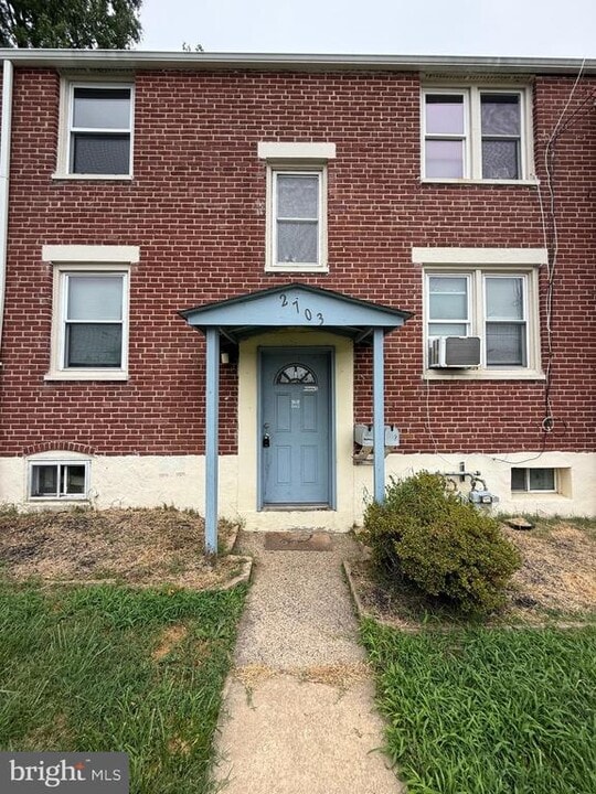 2703 W 4th St in Wilmington, DE - Building Photo