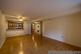 345 Franklin St in Cambridge, MA - Building Photo - Building Photo
