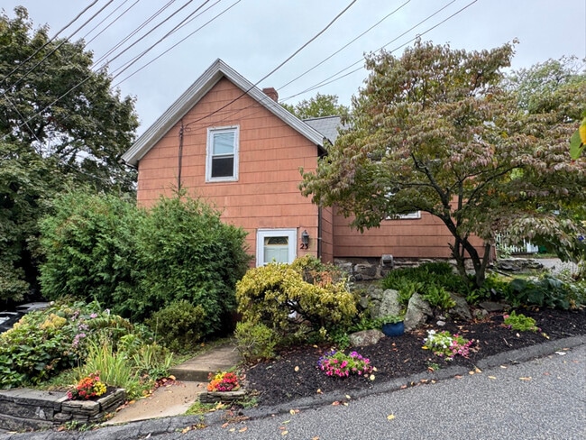 property at 19 Beecher Terrace