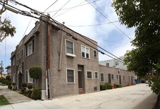 278 Falcon Ave in Long Beach, CA - Foto de edificio - Building Photo