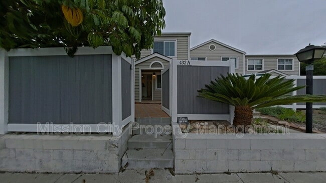 432 Via Rosa in Santa Barbara, CA - Building Photo - Building Photo