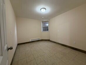 83 Wilkinson Ave in Jersey City, NJ - Building Photo - Building Photo