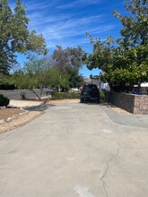 11921 Bryant St in Yucaipa, CA - Foto de edificio - Building Photo