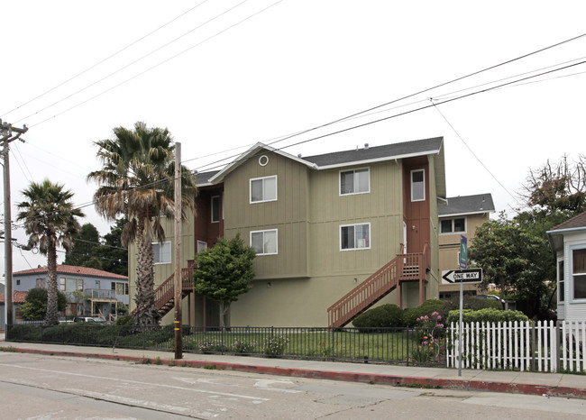 106 Campbell St in Santa Cruz, CA - Building Photo - Building Photo