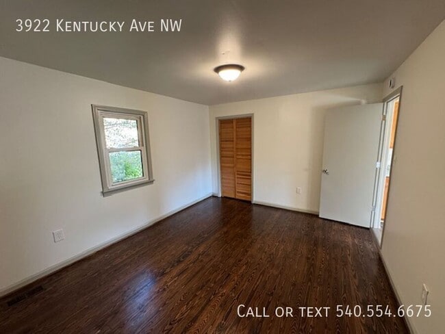 property at 3922 Kentucky Ave NW