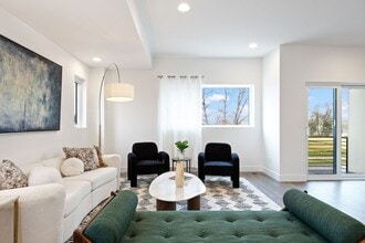 5187 Carr St in Arvada, CO - Building Photo - Building Photo