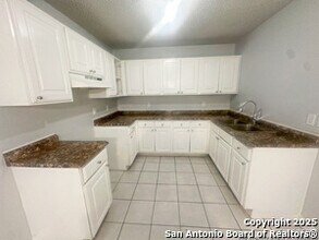 1311 Hortencia Ave in San Antonio, TX - Building Photo - Building Photo