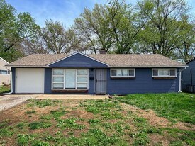 11123 Blue Ridge Blvd in Kansas City, MO - Building Photo