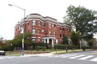 147-149 R St NE in Washington, DC - Foto de edificio - Building Photo