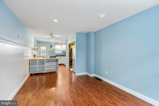 property at 1111 Day St