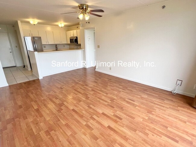 property at lot 98-402-402 Koauka Loop