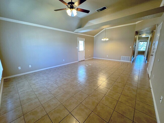 1300 Powder River Dr in Killeen, TX - Building Photo - Building Photo
