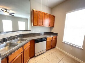 760 Siena Palm Dr, Unit 2 204 in Kissimmee, FL - Building Photo - Building Photo