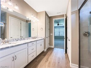 3804 Crosswater Dr in North Fort Myers, FL - Building Photo - Building Photo