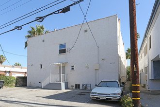 1218 12th St in Santa Monica, CA - Building Photo - Building Photo