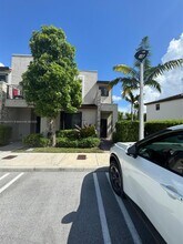 339 NE 208th Terrace in Miami, FL - Building Photo - Building Photo