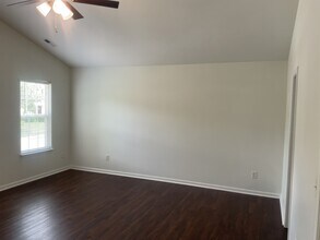 5001 Autumn Oak Dr in Charlotte, NC - Building Photo - Building Photo