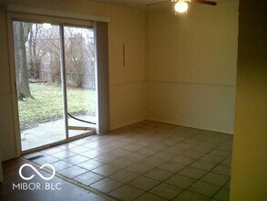 3814 Esquire Pl in Indianapolis, IN - Building Photo - Building Photo