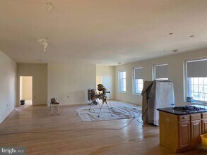 100 W Merchant St in Audubon, NJ - Building Photo - Building Photo