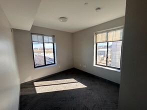 636 First St NW in Grand Rapids, MI - Building Photo - Building Photo