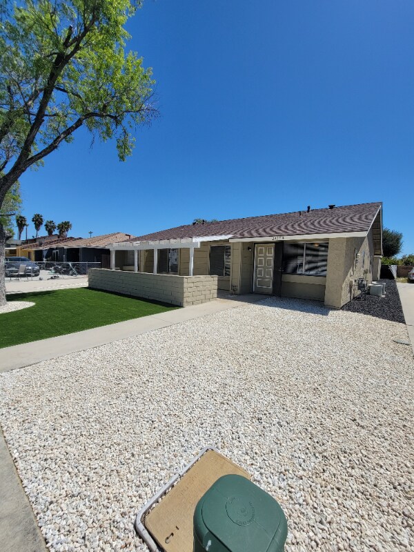 2425 Tahoe Cir-Unit -Unit B in Hemet, CA - Building Photo - Building Photo