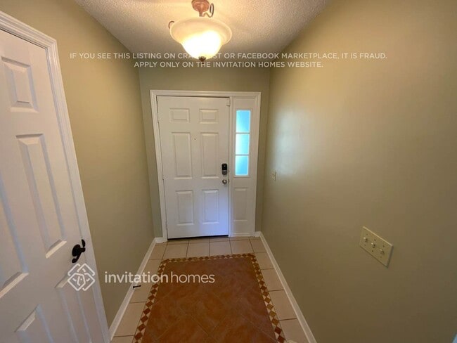 1810 Farm Way in Middleburg, FL - Foto de edificio - Building Photo