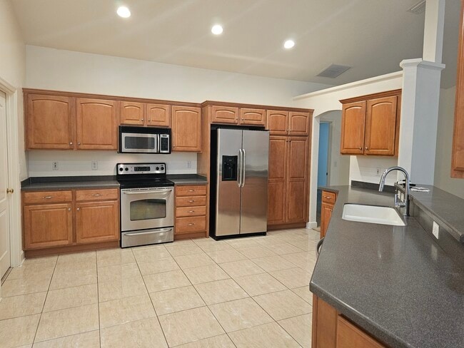 11 Fringetree Ct in Homosassa, FL - Building Photo - Building Photo
