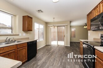 12629 W Colter St in Litchfield Park, AZ - Building Photo - Building Photo