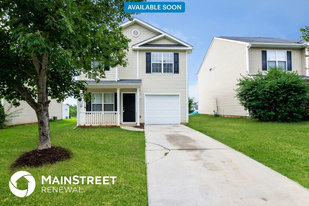 4113 Hathaway Hills Dr in Charlotte, NC - Building Photo