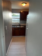 6740 NW 6th Ct in Margate, FL - Building Photo - Building Photo