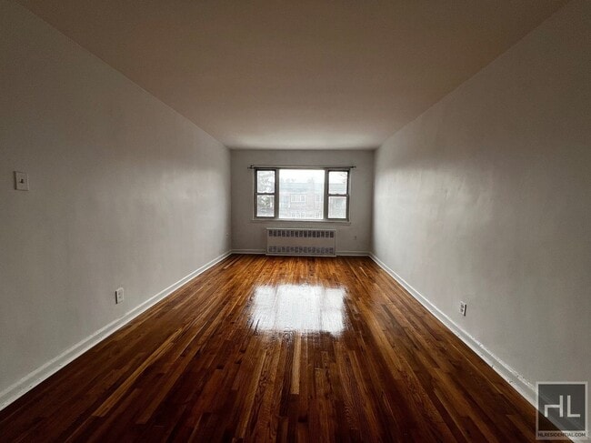 70 STREET in Queens, NY - Building Photo - Building Photo