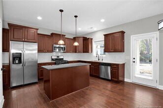 110 Pinecrest Dr in Fayetteville, NC - Building Photo - Building Photo
