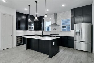 2511 Carolwood Ln in Dallas, TX - Building Photo - Building Photo