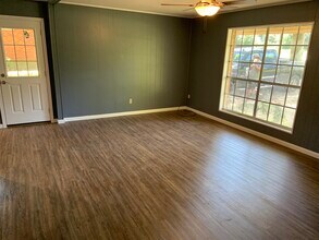 1105 Walker Rd in Laurel, MS - Building Photo - Building Photo