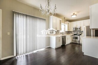 1160 SW Arbor Park Ln in Lee's Summit, MO - Building Photo - Building Photo