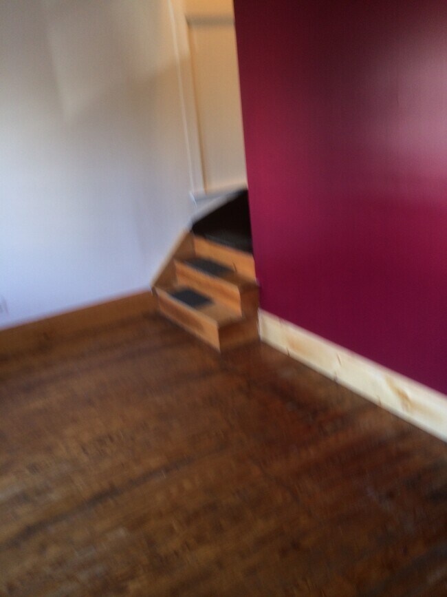 37 Farquhar St, Unit 3 in Boston, MA - Foto de edificio - Building Photo