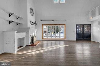 1080 Crestview Dr in Annapolis, MD - Building Photo - Building Photo