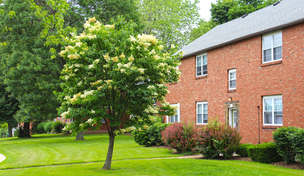 SnyderPark Village Apartments Photo