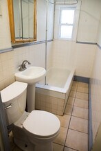 2711 Delaware St SE in Minneapolis, MN - Building Photo - Building Photo