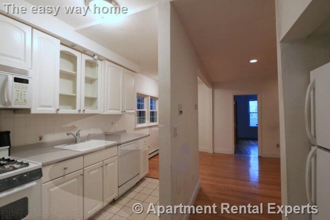 187 Brookline St, Unit #1