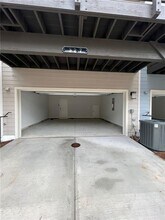 327 Maltibie Dr in Acworth, GA - Building Photo - Building Photo