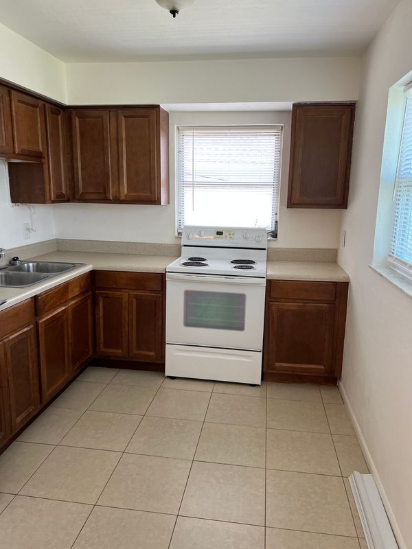 property at 10309 Kentucky St