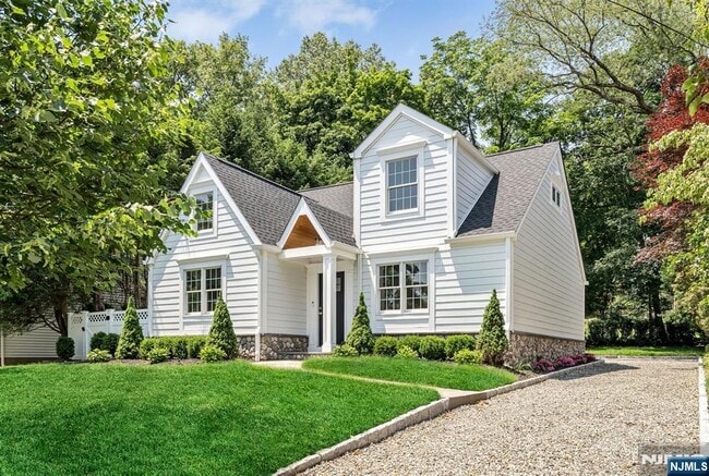 property at 11 Carlton Ave