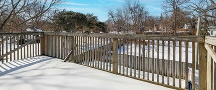 704 Brock St S in Whitby, ON - Building Photo - Building Photo